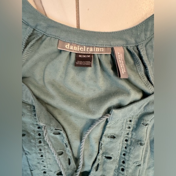 Daniel Raiin Maternity top size Medium cute details with tassels - Picture 2 of 8